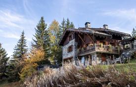 CHALET 10 ROOMS — ON THE SLOPES for 3,900,000 €