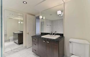 4-bedroom apartment in Yonge Street for C$988,000
