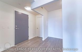 5-bedroom apartment in Bayview Avenue for C$834,000