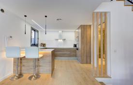 Townhome 189 m² in Castelldefels, Spain for 950,000 €
