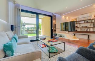 4-bedroom villa 230 m² in Alicante for 695,000 €