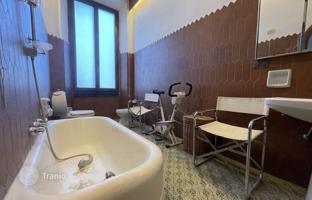 6-bedroom apartment 318 m² in Florence for 1,000,000 €
