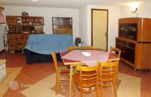 2-bedroom house 77 m² in Gračišće for 160,000 €