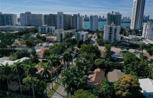 4-bedroom house 186 m² in Miami Beach for $2,500,000