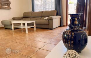 3-bedroom villa 180 m² in Santa Cruz de Tenerife for 590,000 €