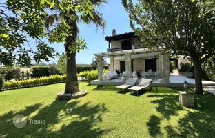 3-bedroom house 100 m² in Sani for 450,000 €