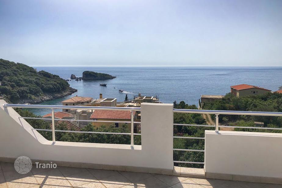 Villa for sale in Ulcinj, Montenegro — listing 1755763