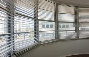 2-bedroom apartments in condo 97 m² in Collins Avenue for $495,000