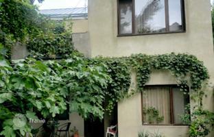 3-bedroom house 236 m² in Old Tbilisi for $315,000