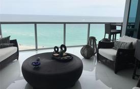 Three-bedroom apartment on the first line from the beach in Sunny Isles Beach, Florida, USA for $2,090,000