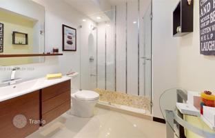 2-bedroom apartments in condo 106 m² in Aventura for $429,000
