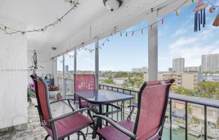 2-bedroom apartments in condo 103 m² in North Miami Beach for $349,000