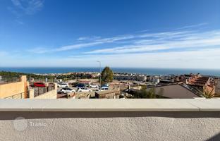 4-bedroom penthouse 142 m² in Benalmadena for 448,000 €