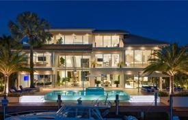 Modern villa with a backyard, a swimming pool, terraces and a garage, Fort Lauderdale, USA for $11,995,000