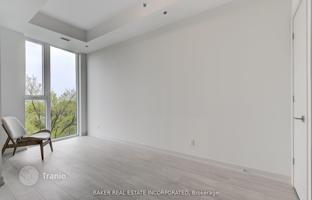3-bedroom apartment in Kingston Road for C$1,035,000