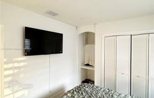 4-bedroom house 187 m² in Fort Lauderdale for $869,000