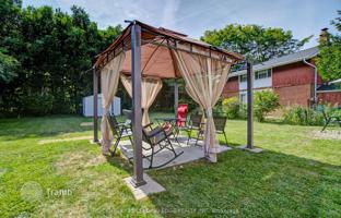 8-bedroom house in Scarborough for C$1,280,000