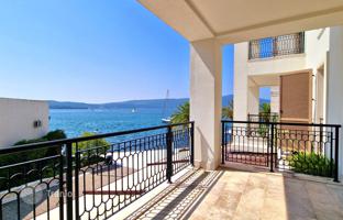 2-bedroom apartment 107 m² in Tivat city for 870,000 €