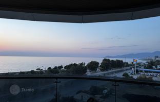 2-bedroom apartment in new building 70 m² in Kargicak for 27,764,000 TRY