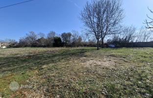 Land plot 650 m² in Marcana for 73,000 €