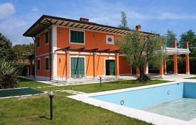 Villa – Forte dei Marmi, Tuscany, Italy for 6,900 € per week