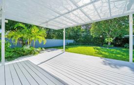 Townhome – North Miami, Florida, USA for $625,000