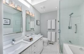 Townhome – East York, Toronto, Ontario,  Canada for C$2,231,000