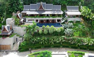 4-bedroom villa 1,400 m² in Surin Beach for $5,350,000