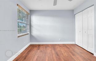3-bedroom house 242 m² in Margate for $640,000
