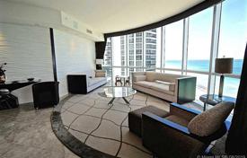 Comfortable apartment with ocean views in a residence on the first line of the beach, Sunny Isles Beach, Florida, USA for $3,300,000