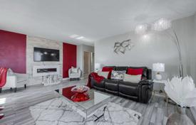 Apartment – North York, Toronto, Ontario,  Canada for C$762,000