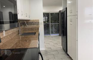 3-bedroom apartments in condo 126 m² in Miami Beach for $765,000