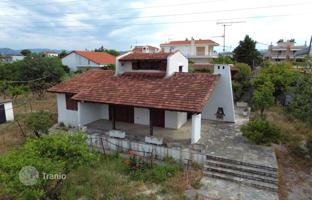 House with a large plot on the first line from the sea in Peloponnese, Greece for 650,000 €