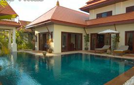 4-bedroom villa 597 m² in Kamala for $3,900 per week