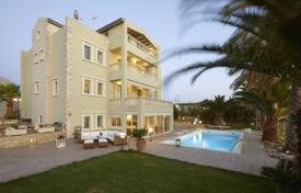 Luxury villa with a swimming pool in a quiet area, close to the beach, Heraklion, Greece for 3,000 € per week