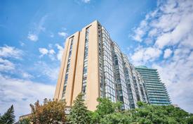 Apartment – Yonge Street, Toronto, Ontario,  Canada for C$688,000