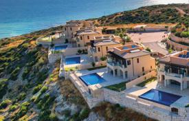 Villas complex with sea view for 2,450,000 €