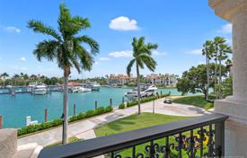 Spacious apartment with ocean views in a residence on the first line of the embankment, Fisher Island, Florida, USA for $4,750,000