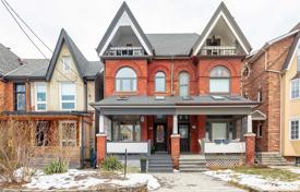 Terraced house – Old Toronto, Toronto, Ontario,  Canada for 1,226,000 €