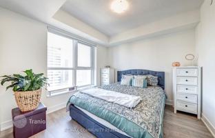 5-bedroom apartment in Etobicoke for C$906,000