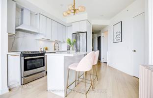 5-bedroom apartment in Etobicoke for C$1,030,000