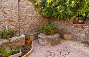 2-bedroom townhouse in Corfu for 280,000 €