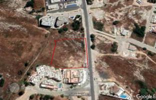 Land plot 4,399 m² in Paralimni for 800,000 €
