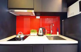 1 bed Condo in Siamese Surawong Si Phraya Sub District for $148,000