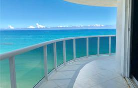 Renovated oceanfront apartment in Sunny Isles Beach, Florida, USA for $1,695,000