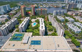 Condo – Sunny Isles Beach, Florida, USA for $340,000