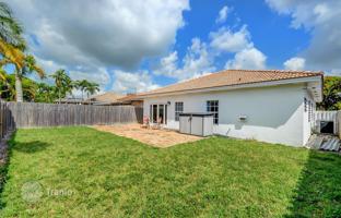 3-bedroom house 190 m² in Miami for $685,000