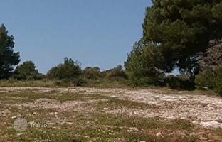 Land plot 598 m² in Medulin for 312,000 €