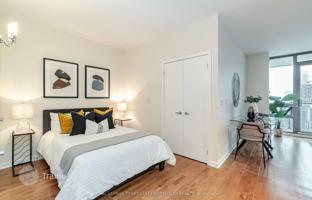 4-bedroom apartment in Lombard Street for C$774,000