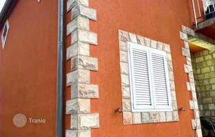 4-bedroom house 194 m² in Tivat city for 600,000 €